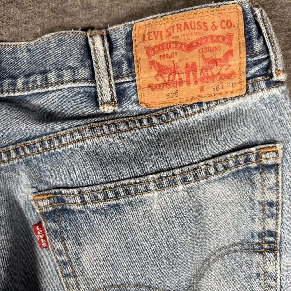 Levis 505 Jeans Mens 38x30 Light Wash Regular Fit Straight Leg Distressed Hems